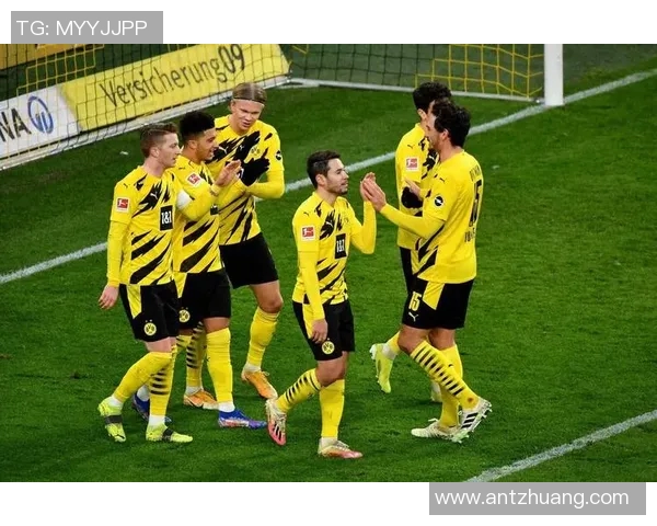 多特蒙德客场大胜弗赖堡，取得联赛连胜，气势如虹